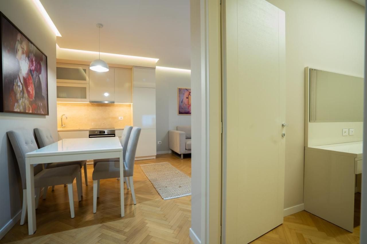 Center Tirana Liv Apartment 외부 사진